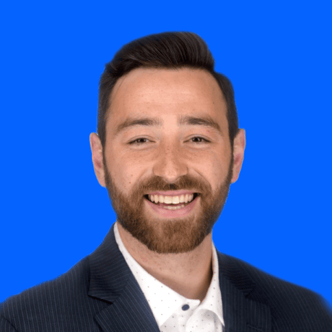 daniel klevit headshot